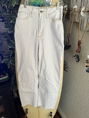 Hollister Straight-Leg Off-White Jeans